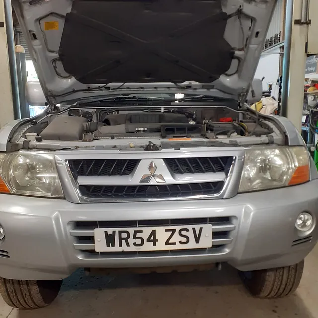 mitsubishi shogun