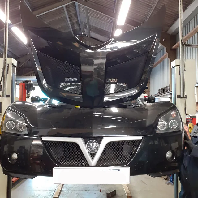 vauxhall vx220