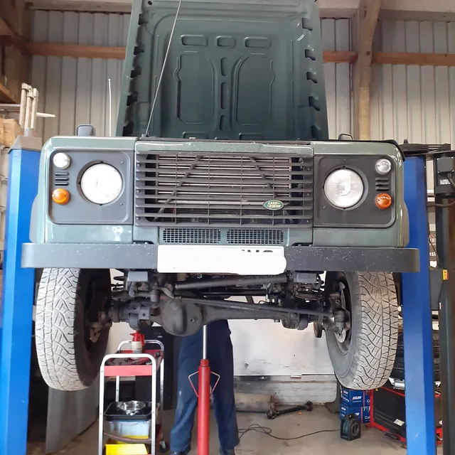 land rover defender