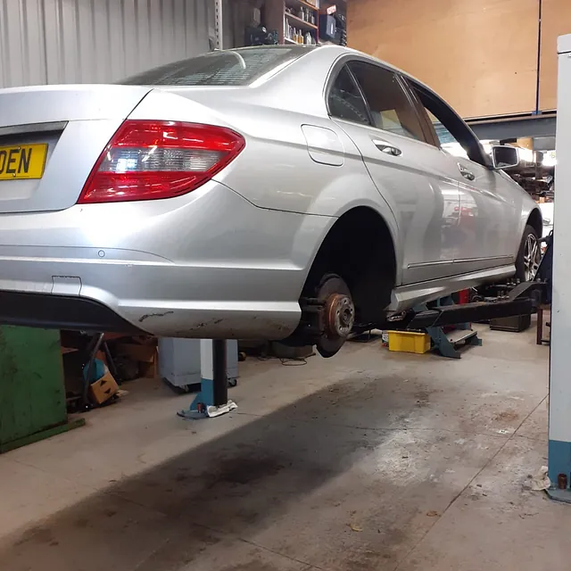Mercedes C200 - New Tyres