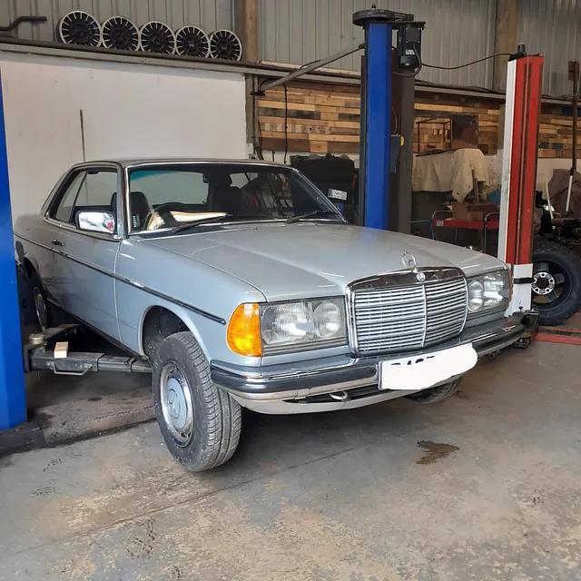 mercedes 230CE
